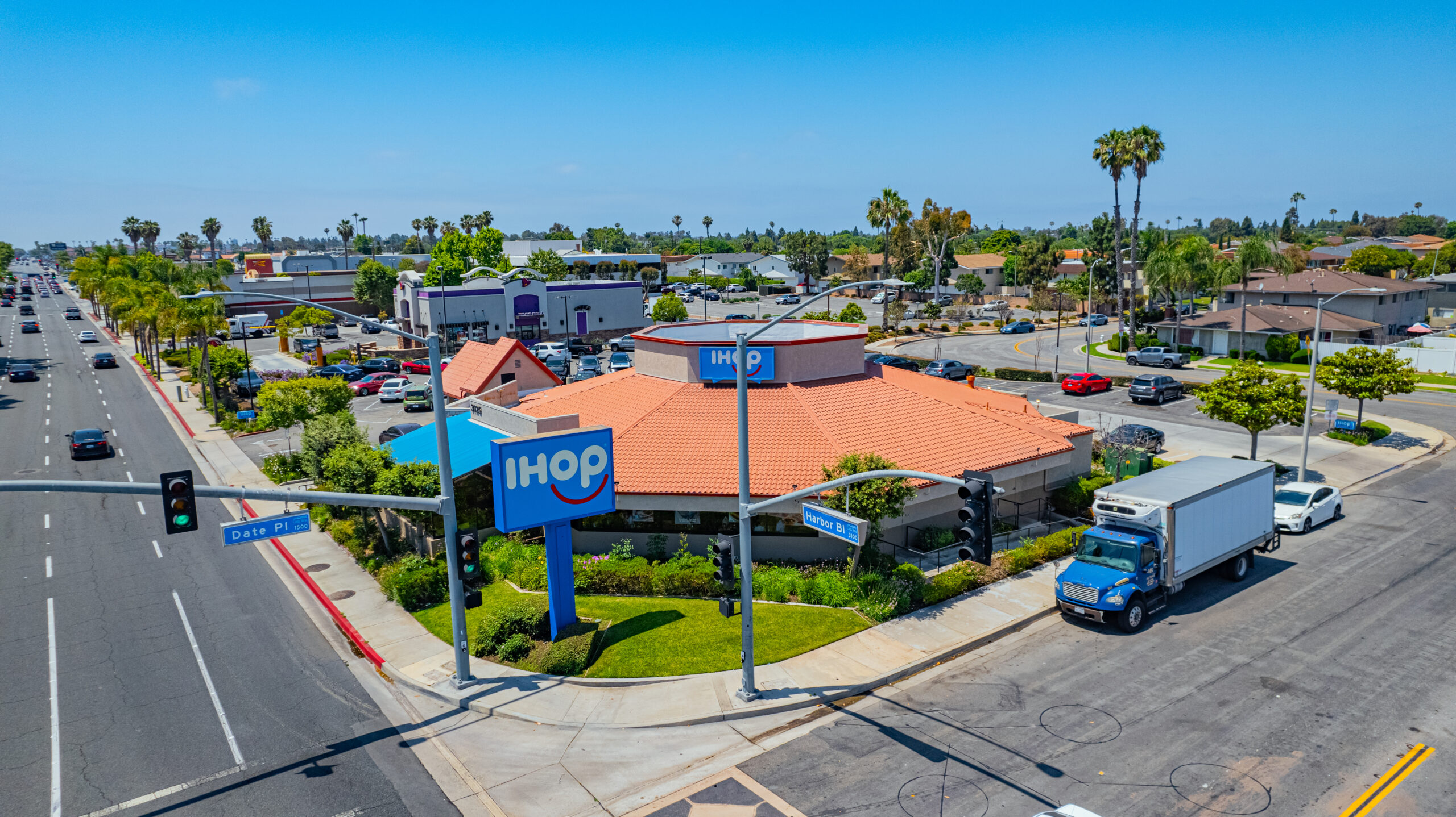 Zyphon Media to Rebuild Commerce Realty’s Website